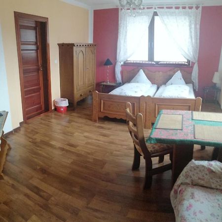 Villa Meisterburg Ściegny Стая снимка